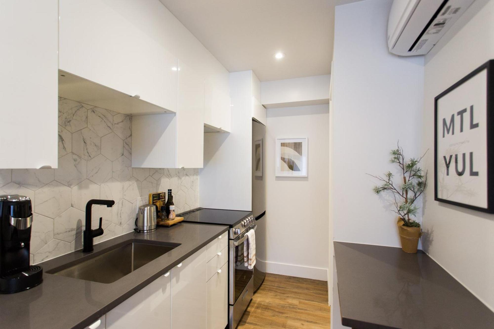 Scandinavian Studio With Full Kitchen And Bath By Den Stays 몬트리올 객실 사진